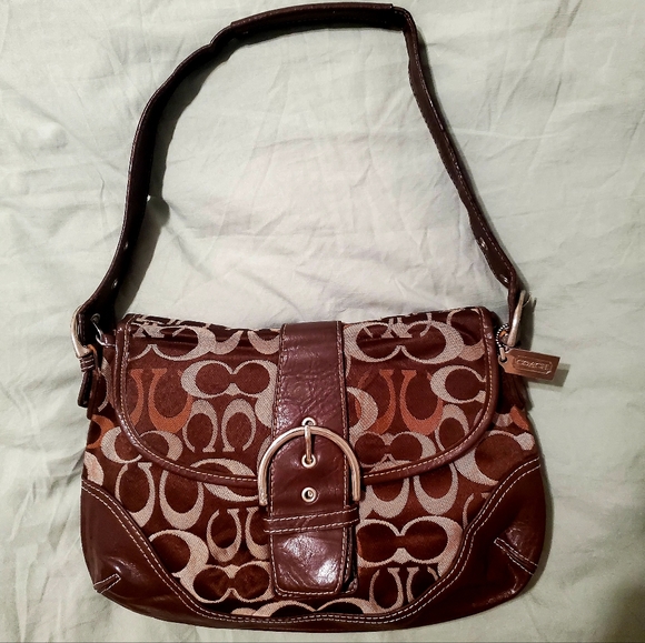 Handbags - Choco-lattè for all you Posh girls! It's Fall after all 🍂